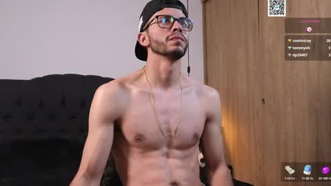 phantom_bigger1 online show from January 8, 2:46 pm