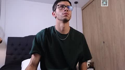 phantom_bigger1 online show from January 20, 4:23 pm