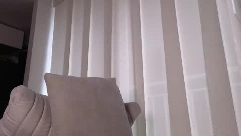 phantom_bigger1 online show from September 29, 1:05 pm