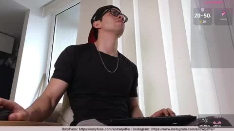 phantom_bigger1 online show from October 6, 1:08 pm