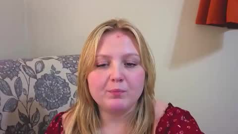 PhatAssBlond online show from March 27, 3:34 am