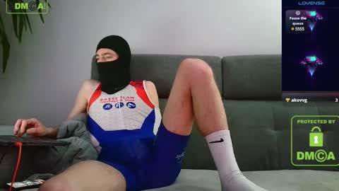 Snapshot of phelippebig chatting on February 22, 11:46 am LycraLover online show from February 22, 11:46 am