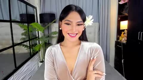Snapshot of phenomenal_ivy chatting on May 30, 3:42 pm phenomenal_ivy online show from May 30, 3:42 pm