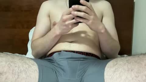 phil1010109 online show from December 3, 2:52 am