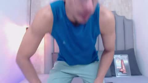 Milo online show from May 29, 3:04 am