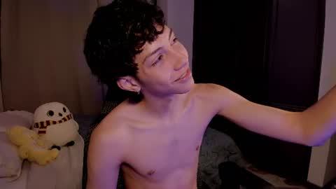 Phil.   INDEPENDENT MODEL online show from June 18, 1:06 am