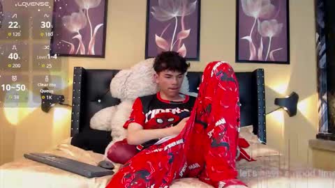 PHILLIP online show from February 14, 11:23 pm