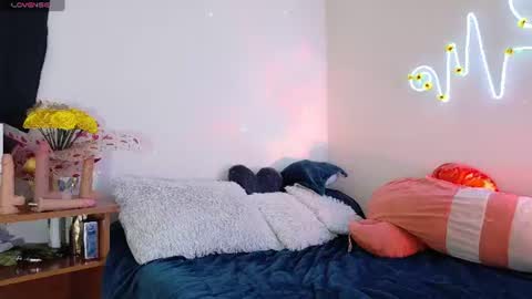 philips_jhon online show from June 17, 12:29 pm