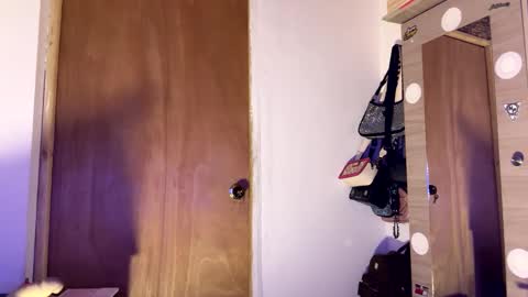 PHILLIP online show from October 28, 12:09 pm