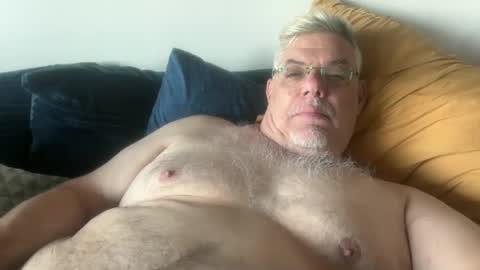 Snapshot of phlpjd chatting on October 2, 12:12 pm phlpjd online show from October 2, 12:12 pm