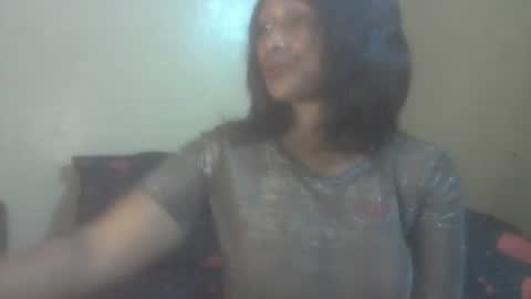 Snapshot of phoenixcandy chatting on December 8, 8:04 pm phoenixcandy online show from December 8, 8:04 pm