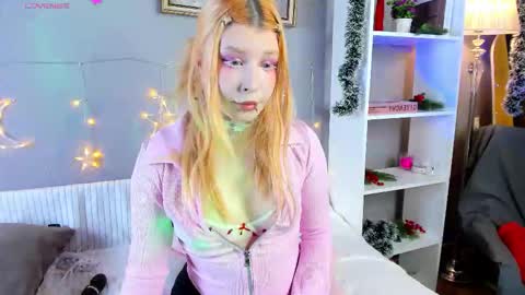 Snapshot of phoenixvale chatting on January 11, 10:37 pm Phoenixvale Pls follow me online show from January 11, 10:37 pm