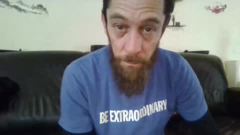 Snapshot of phorceofzen chatting on February 22, 3:36 pm phorceofzen online show from February 22, 3:36 pm