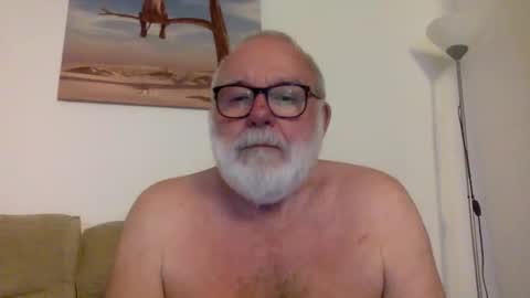 phozzagain online show from June 6, 8:46 pm