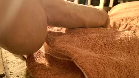 Snapshot of phukmyass4u69 chatting on April 25, 8:39 am MDiknurass069 online show from April 25, 8:39 am