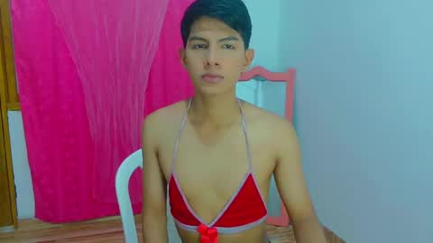 phuwin online show from May 17, 4:10 am