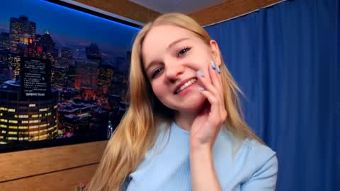 Snapshot of phyllisearney chatting on January 19, 7:15 am Hann G. Jones online show from January 19, 7:15 am