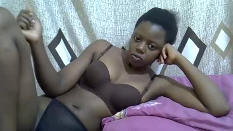 josphine online show from November 17, 8:20 am