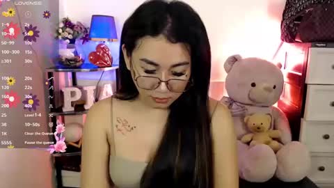 Pia online show from January 25, 10:39 pm