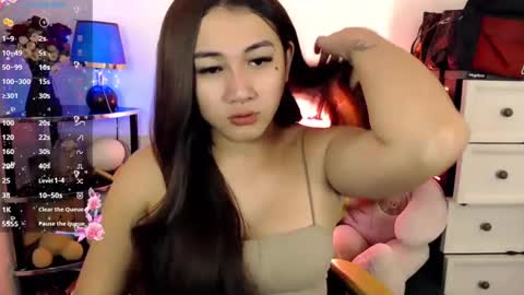 Pia online show from February 14, 10:17 am