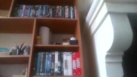 pichoun71 online show from December 31, 11:09 am