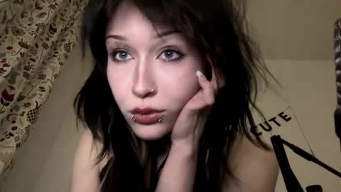 Snapshot of pickuptati chatting on May 27, 8:39 pm Kasey online show from May 27, 8:39 pm