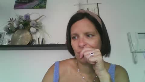 PIEDINIECOLLANT online show from July 2, 8:42 am