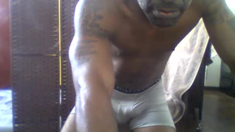 Snapshot of piepdreme chatting on June 19, 7:17 pm PIE P DREME online show from June 19, 7:17 pm