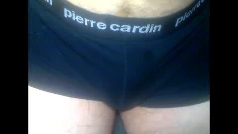 Snapshot of pierrecard1 chatting on November 1, 7:32 am pierrecard1 online show from November 1, 7:32 am