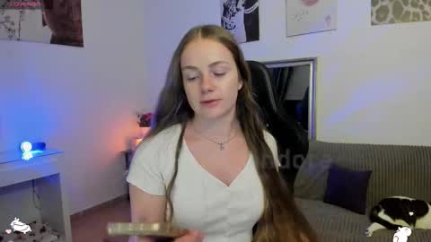 PiinkPandora online show from March 26, 8:25 pm