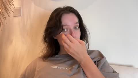 Trisha     online show from December 25, 5:26 pm