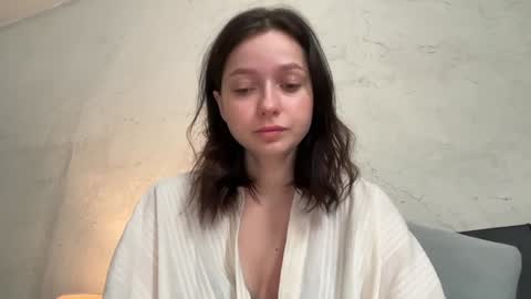 Trisha     online show from January 16, 5:21 am