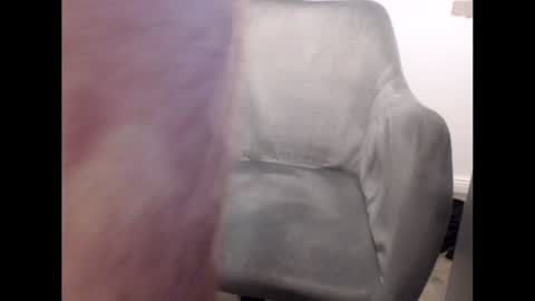 Snapshot of pimmel10 chatting on January 19, 4:46 pm pimmel10 online show from January 19, 4:46 pm