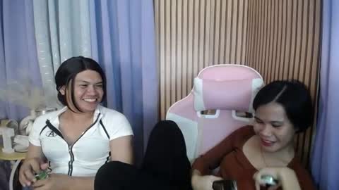 Snapshot of pinay_chloex chatting on July 11, 4:21 pm CHLOE online show from July 11, 4:21 pm