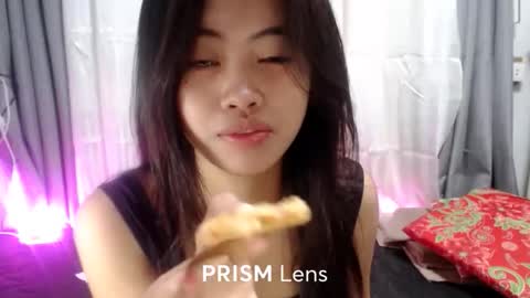 Snapshot of pinay_pleaseme chatting on May 2, 12:15 am pinay_pleaseme online show from May 2, 12:15 am