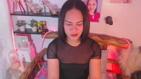 Snapshot of pinay_shawnx chatting on February 2, 12:13 pm pinay_shawnx online show from February 2, 12:13 pm
