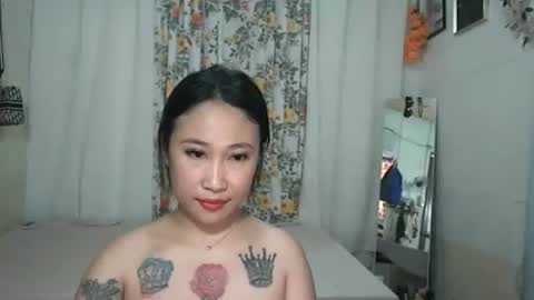yumie  online show from May 21, 3:13 am