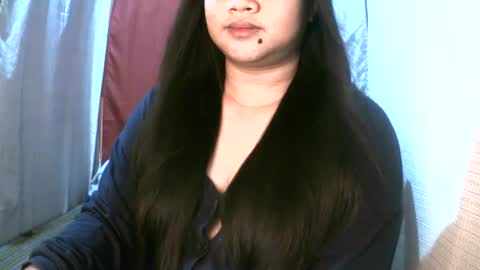 Snapshot of pinayjona chatting on December 3, 12:06 pm pinayjona online show from December 3, 12:06 pm