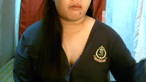 Snapshot of pinayjona chatting on March 3, 12:05 pm pinayjona online show from March 3, 12:05 pm