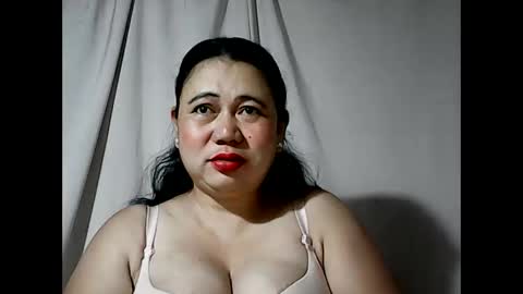 pinaymama12345 online show from February 14, 10:50 pm