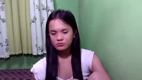 Snapshot of pinaymorena_rhowe chatting on December 3, 2:38 pm pinaymorena_rhowe online show from December 3, 2:38 pm