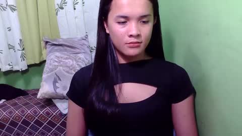 Snapshot of pinaymorena_rhowe chatting on December 5, 11:49 am pinaymorena_rhowe online show from December 5, 11:49 am