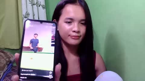 Snapshot of pinaymorena_rhowe chatting on December 19, 1:07 pm pinaymorena_rhowe online show from December 19, 1:07 pm