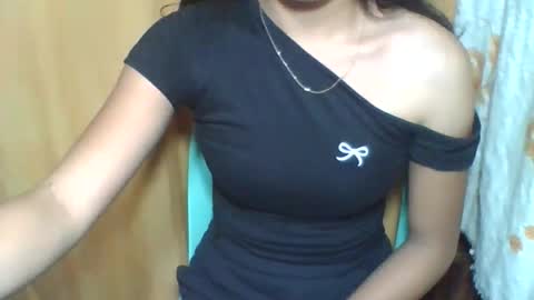 Snapshot of pinayxx_angel chatting on February 2, 3:44 pm pinayxx_angel online show from February 2, 3:44 pm
