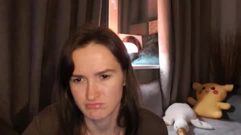 Snapshot of pineapple__mood chatting on January 12, 5:11 pm online show from January 12, 5:11 pm