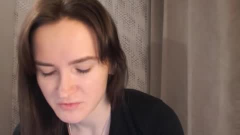 Snapshot of pineapple__mood chatting on January 26, 6:06 pm online show from January 26, 6:06 pm