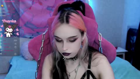 Snapshot of pineapple_dope chatting on September 22, 8:22 pm Nancy online show from September 22, 8:22 pm