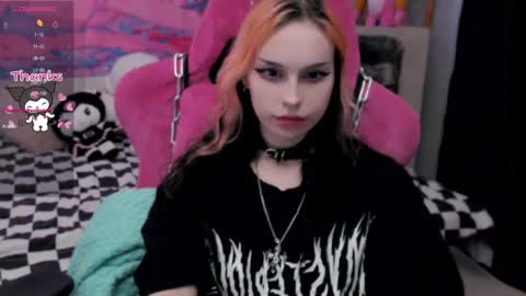 Nancy online show from May 4, 10:50 pm