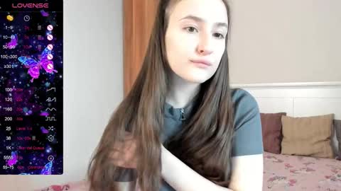 pingviluly online show from November 20, 6:13 am