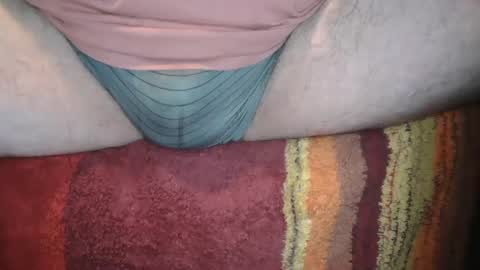 Snapshot of pinholder chatting on December 10, 5:39 am Michael online show from December 10, 5:39 am